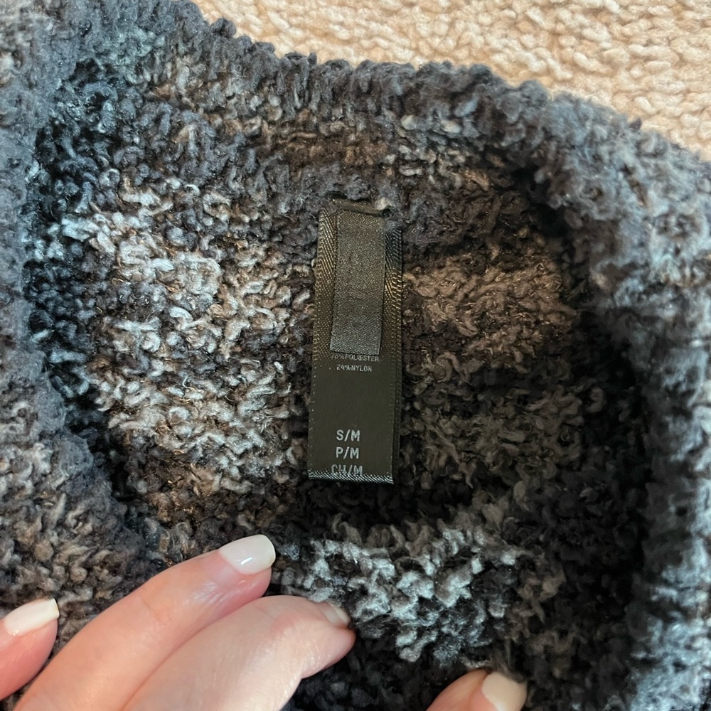 Skims pullover - Picture 5 of 5